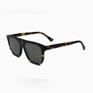 Carolina Lemke Berlin Eyewear - Fierce Demi + Free Luxury Premium Case